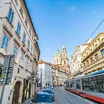 Stylish Studio At Lesser Town, Charles Bridge 3Min By Walk