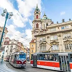 Stylish Studio At Lesser Town, Charles Bridge 3Min By Walk