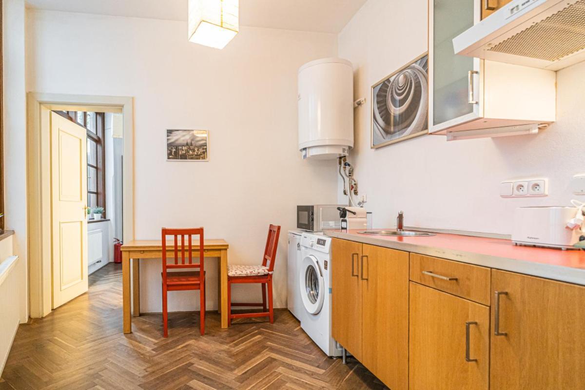 Apartmán Stylish Studio At Lesser Town, Charles Bridge 3min By Walk *
